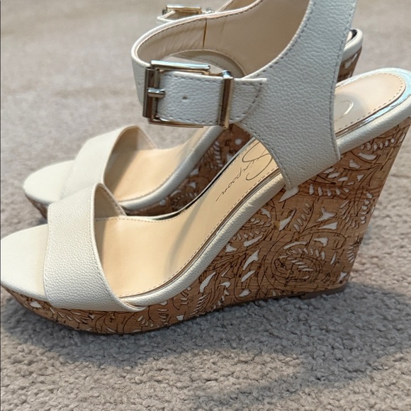 Jessica Simpson Beige Women's Sandals - Picture 5 of 11